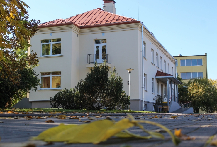 Sociālā dienesta ēka Dzirnavu ielā