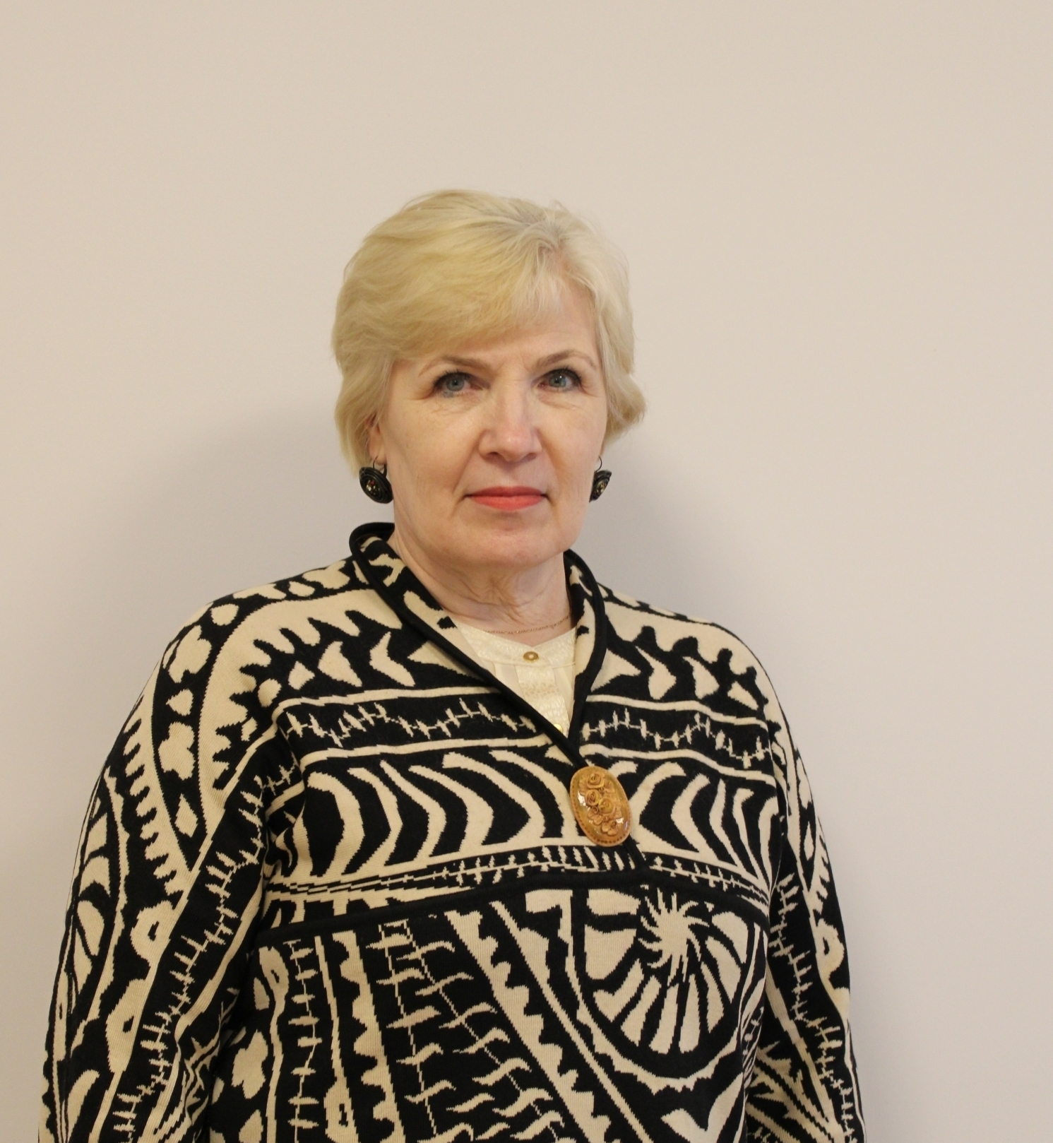 Dina Simpermane