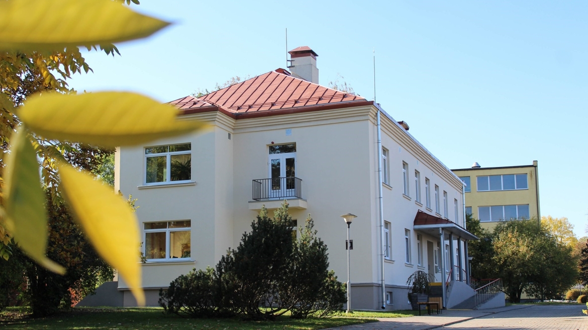SOCIĀLO DIENESTU TURPINA VADĪT SARMĪTE SEGLIŅA